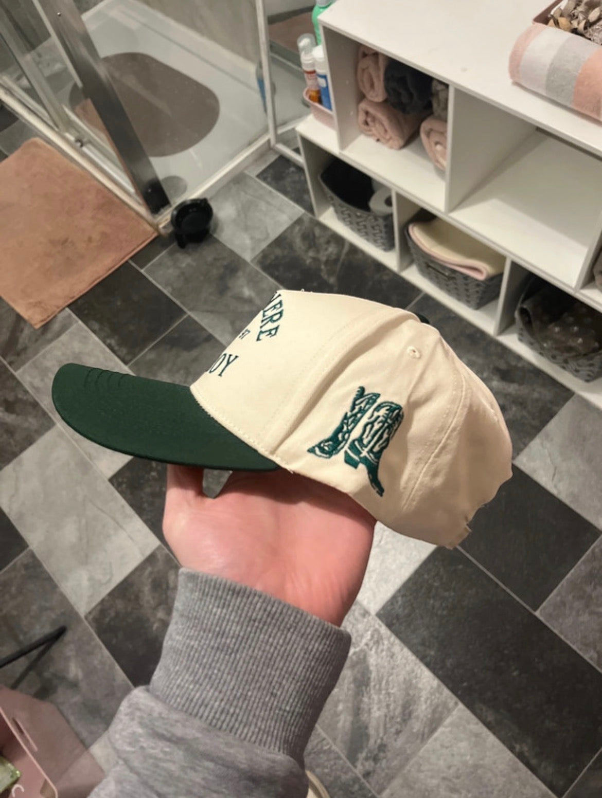 Cashmere cowboy cap